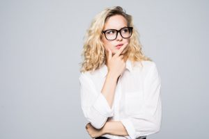 femeie-blondă-imprumut-rapid